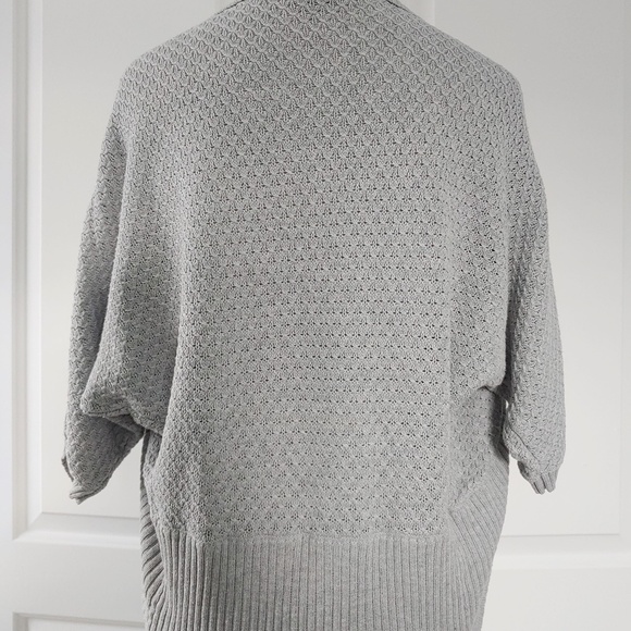 Sweater - Picture 3 of 4